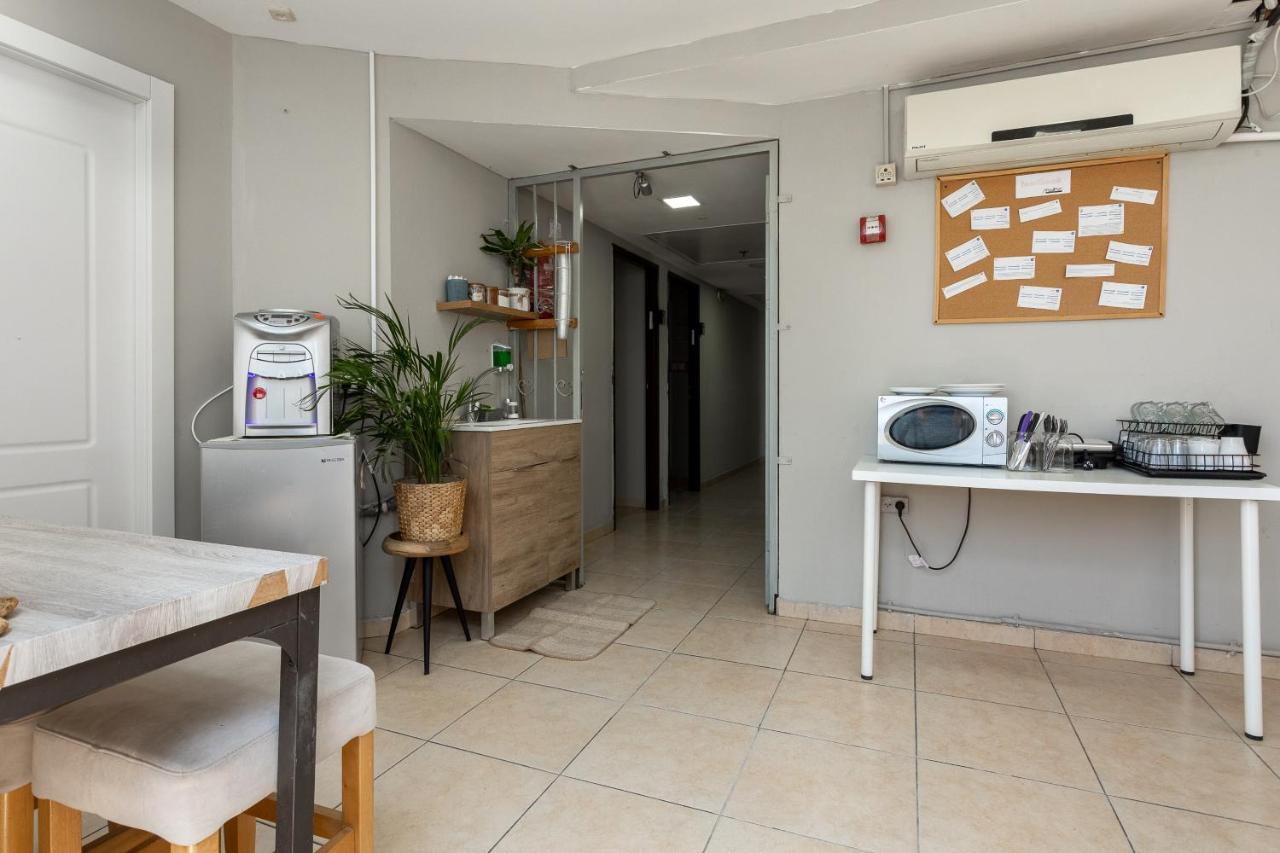 Little Prince Hostel-5 Min Walk To The Beach Eilat Bagian luar foto