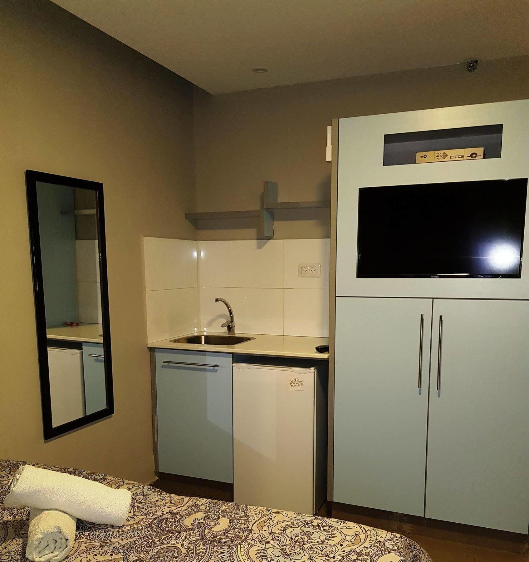 Little Prince Hostel-5 Min Walk To The Beach Eilat Bagian luar foto