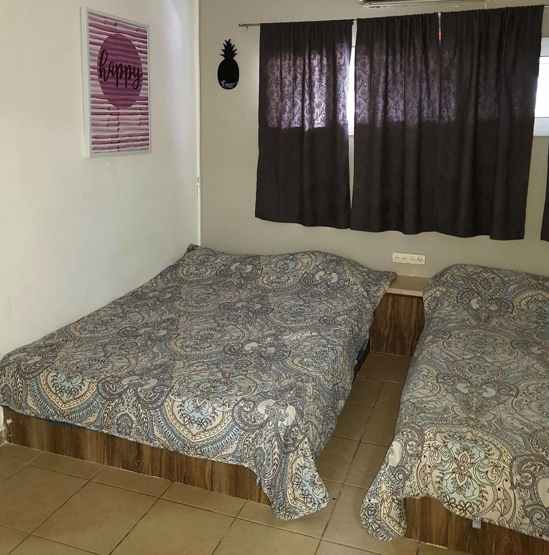 Little Prince Hostel-5 Min Walk To The Beach Eilat Bagian luar foto